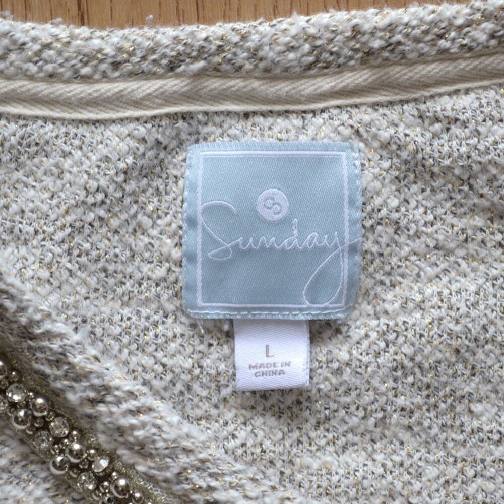 Sunday Sweater Size Large - Picture 3 of 4